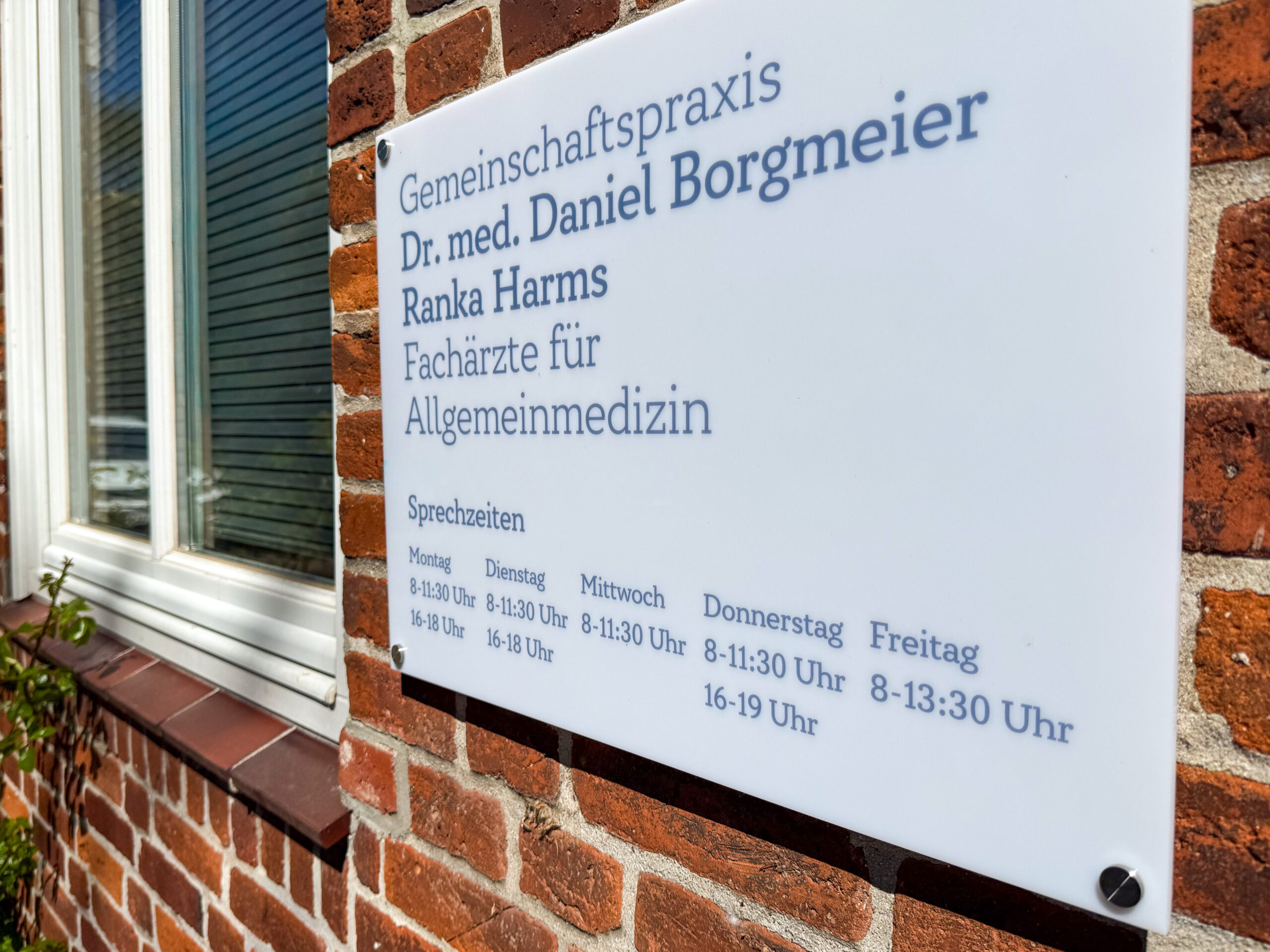 202Praxisschild Praxis Borgmeier Harms